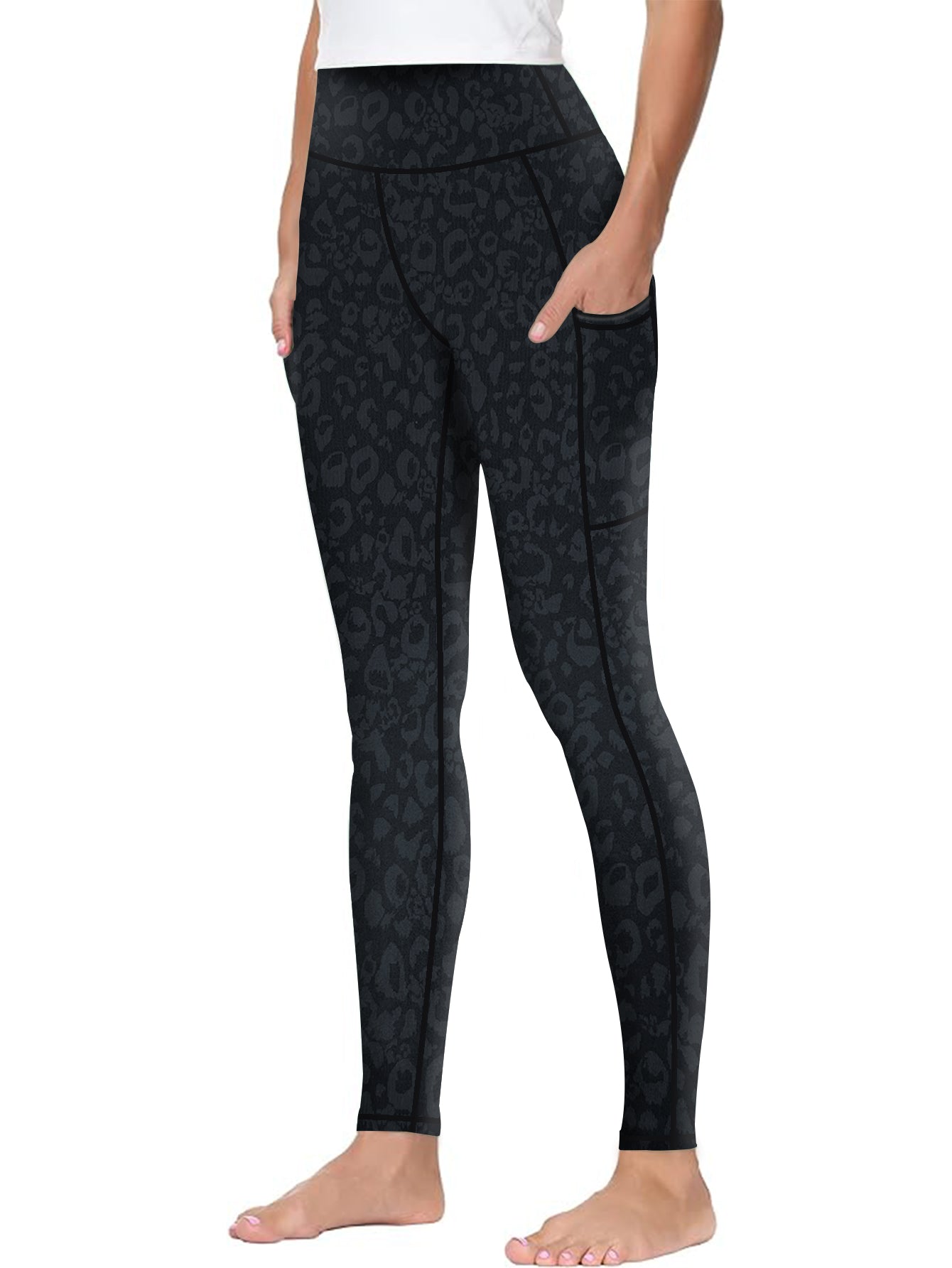 Plus Size High-Waist Yoga Pants with Pockets Stretchy Workout Leggings for Women 0XL-5XL Ideal for Curvy Figures Yoga Gym Everyday Comfort